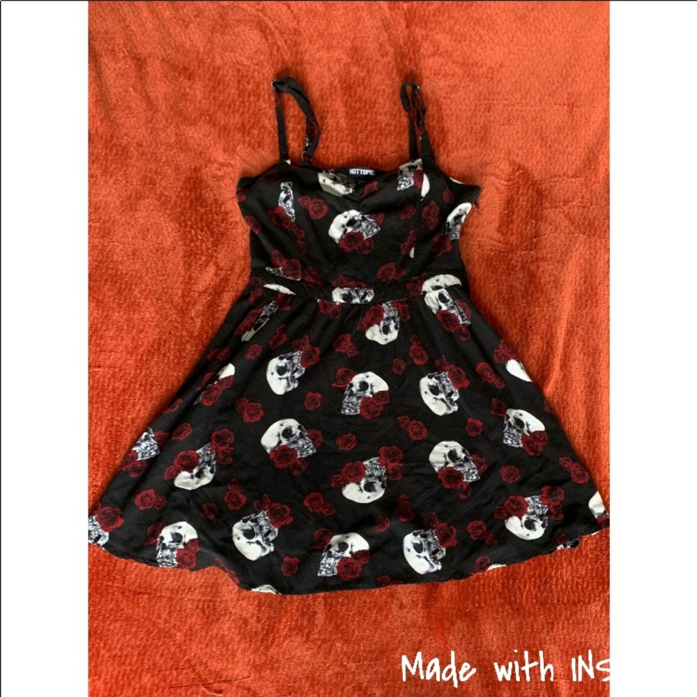 Hot Topic Skull & Roses Dress